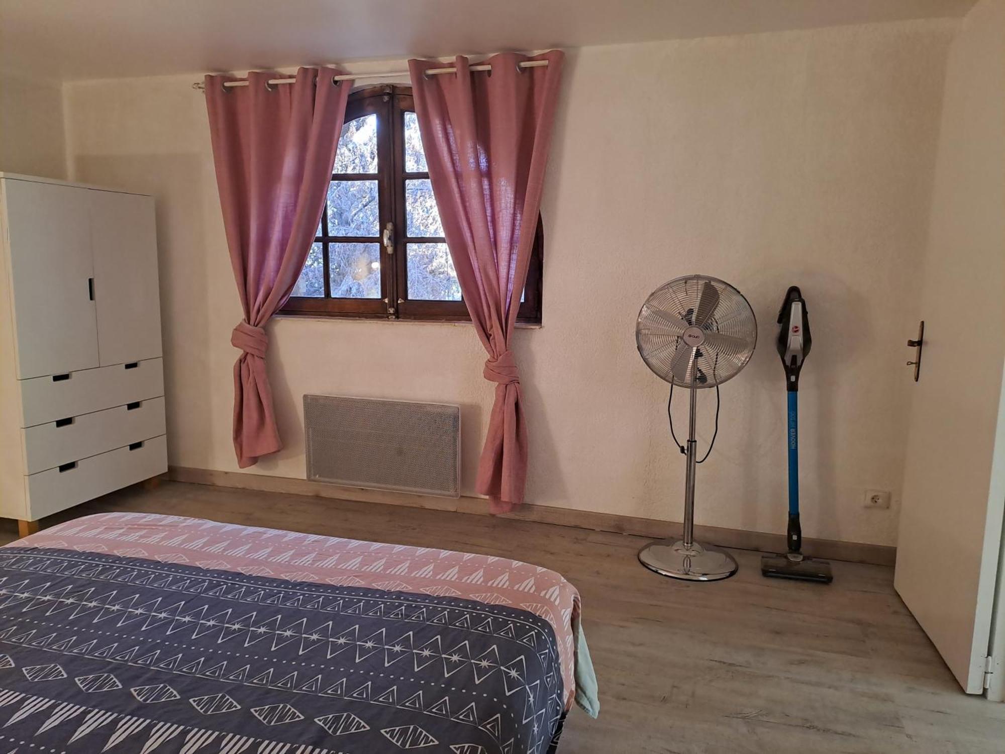 Bas De Villa Au Chant Des Cigales Lorgues Exteriér fotografie
