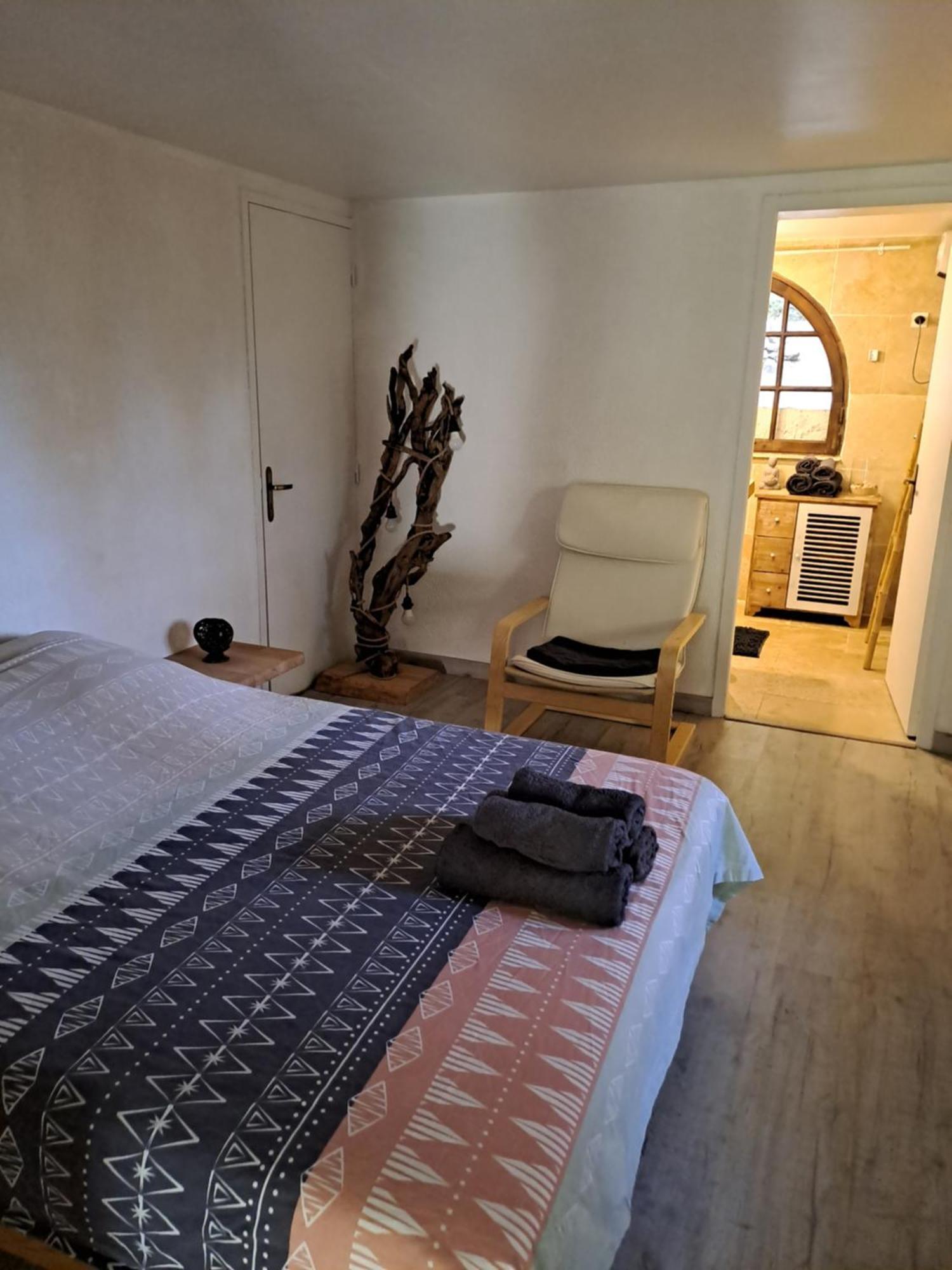 Bas De Villa Au Chant Des Cigales Lorgues Exteriér fotografie